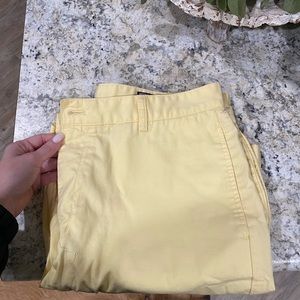 Men’s vineyard vines shorts